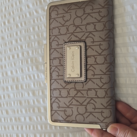 Calvin Klein Handbags - NWT Calvin Klein Large Monogram Wallet With Kiss Lock Closure